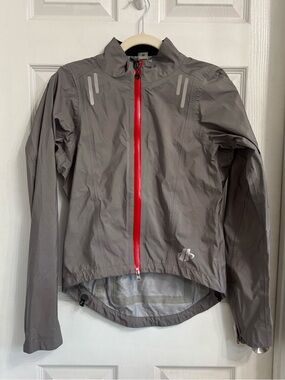 Hincapie M Edge eVent Waterproof Full Zip Cycling Rain Jacket Men's XS Gray/Red
